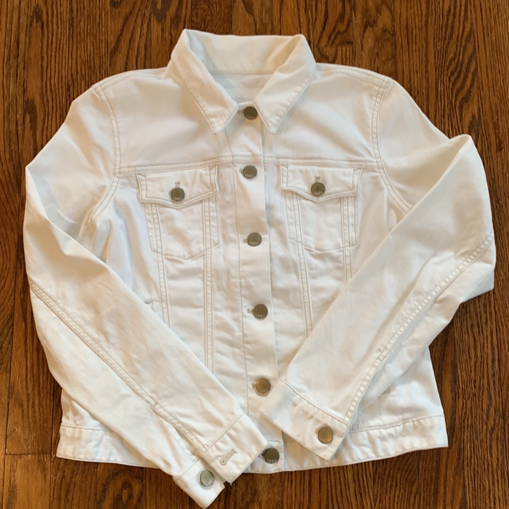 GAP | Fitted Denim Jacket in White | Sz L
